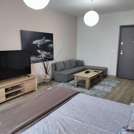 Luxurious 4Th Floor Apartment With Elevator أليكسانثيربوليس المظهر الخارجي الصورة